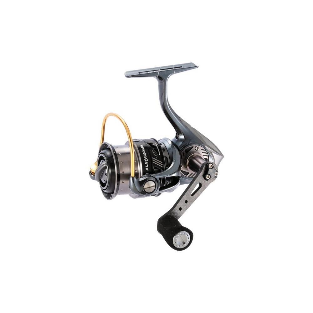 Abu Garcia Reel Revo - بكرة صيد دوارة من أبوجارسيا طراز